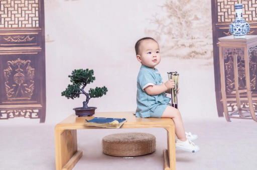 兰州宝宝几个月笑出声